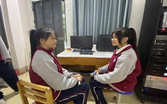 青春力量，看齐榜样 ——校广播站人物专访栏目《黄冈漫谈》正式开播