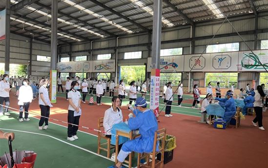 全员核酸检测，筑牢校园疫情防控防护网