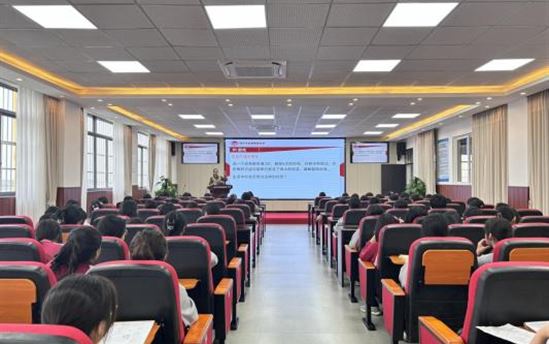 南宁市宏德高级中学简讯十条（第八十六期）