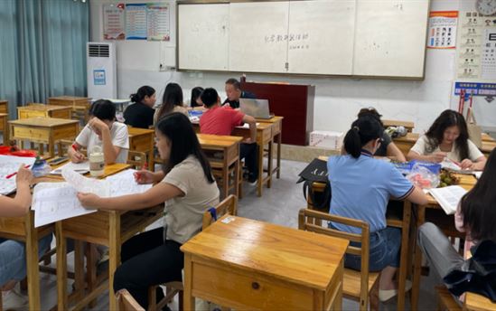 南宁市宏德高级中学教研组动态（第八十六期）