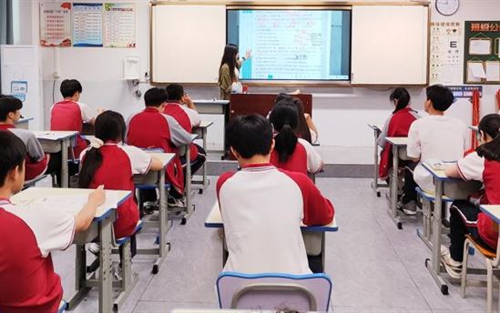 南宁市宏德高级中学教研组动态（第八十九期）