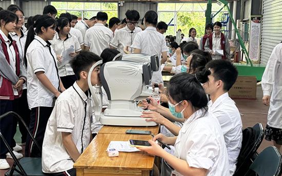 关爱学生成长，携手健康未来——南宁市宏德高级中学开展新学年学生体检工作