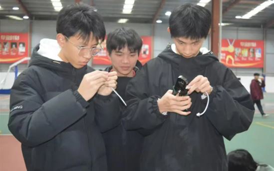 学科融合 科技筑梦  智启未来——南宁市宏德高级中学第八届科技活动节