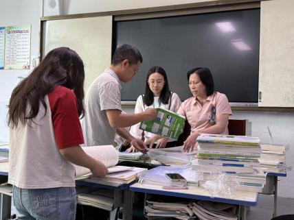 南宁市宏德高级中学教研组动态（第一百二十一期）