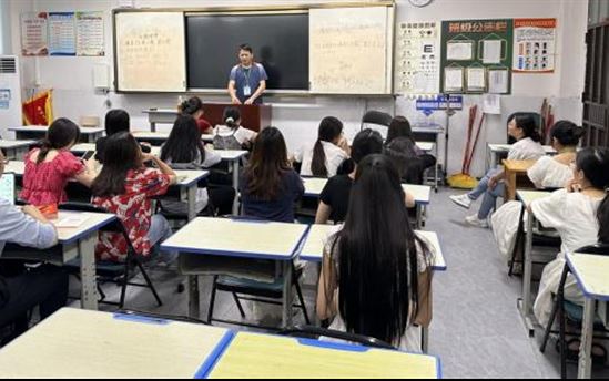 南宁市宏德高级中学级部动态（第一百三十六期）