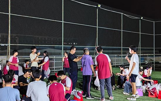 南宁市宏德高级中学赏月暨美食分享活动：让家的味道在校园蔓延