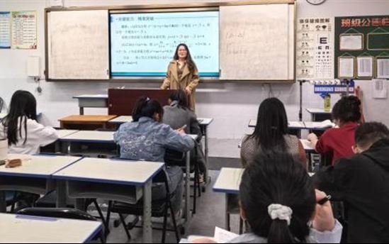 南宁市宏德高级中学教研组动态（第一百三十五期）