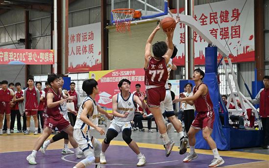 燃情开赛！南宁市民办高中五校联盟男篮赛在宏德高中盛大启幕，推动交流合作走深走实！