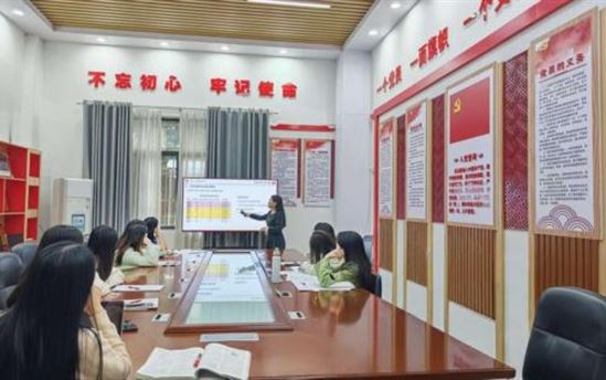 南宁市宏德高级中学教研组动态（第一百四十期）