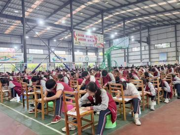 南宁市宏德高级中学级部动态（第一百五十九期）