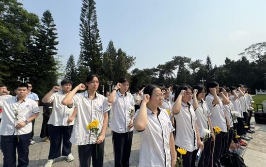 缅怀革命先烈，传承红色基因——南宁市宏德高级中学开展烈士祭扫活动