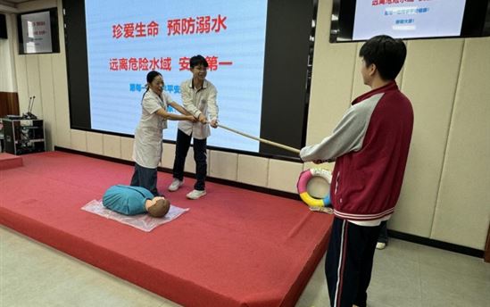 筑牢防溺水防线，守护生命安全——南宁市宏德高级中学开展防溺水安全教育活动